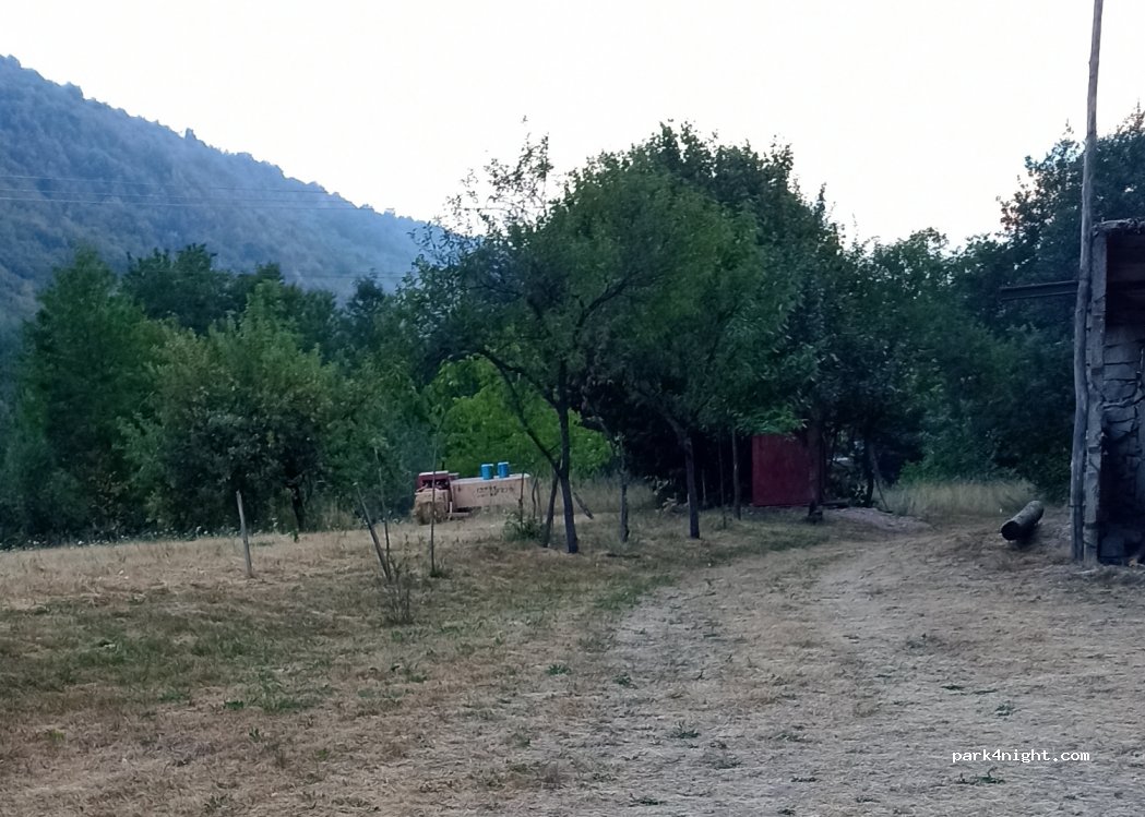 Parcare rulote — foto 3