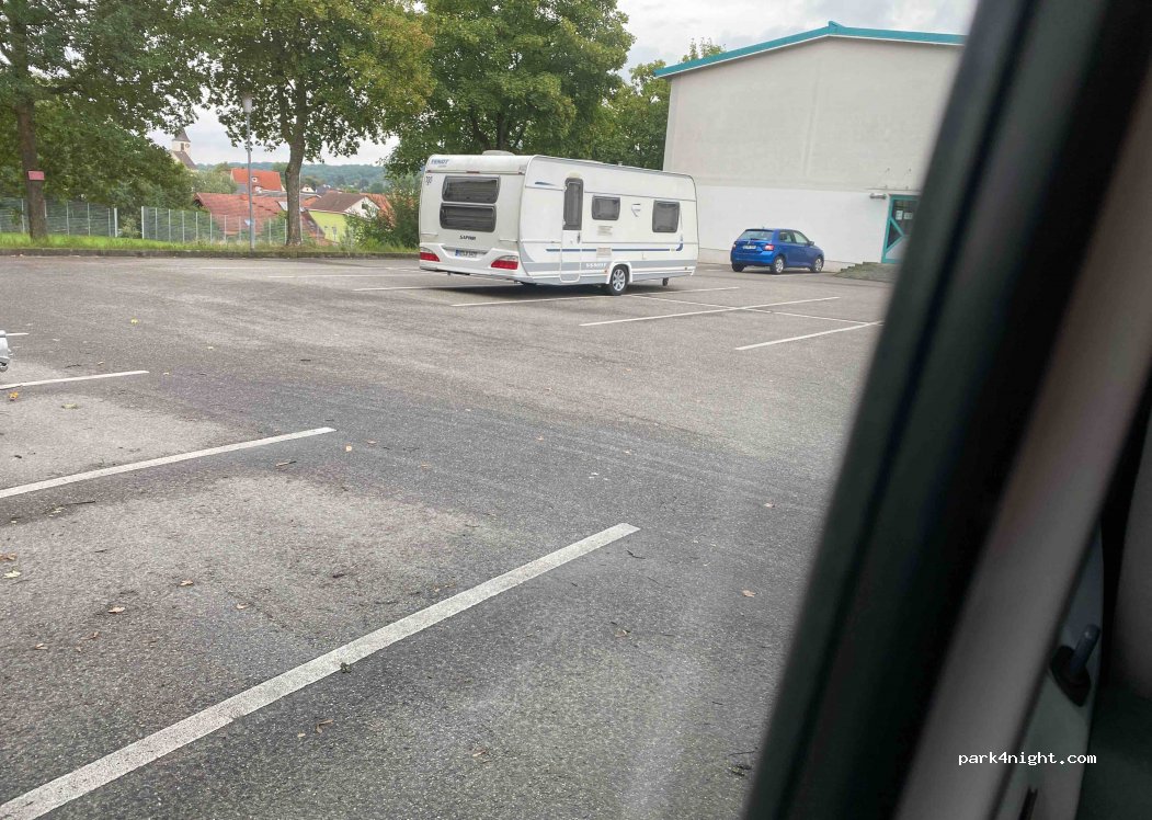 (74889) Sinsheim - 16 Sportplatzweg — foto
