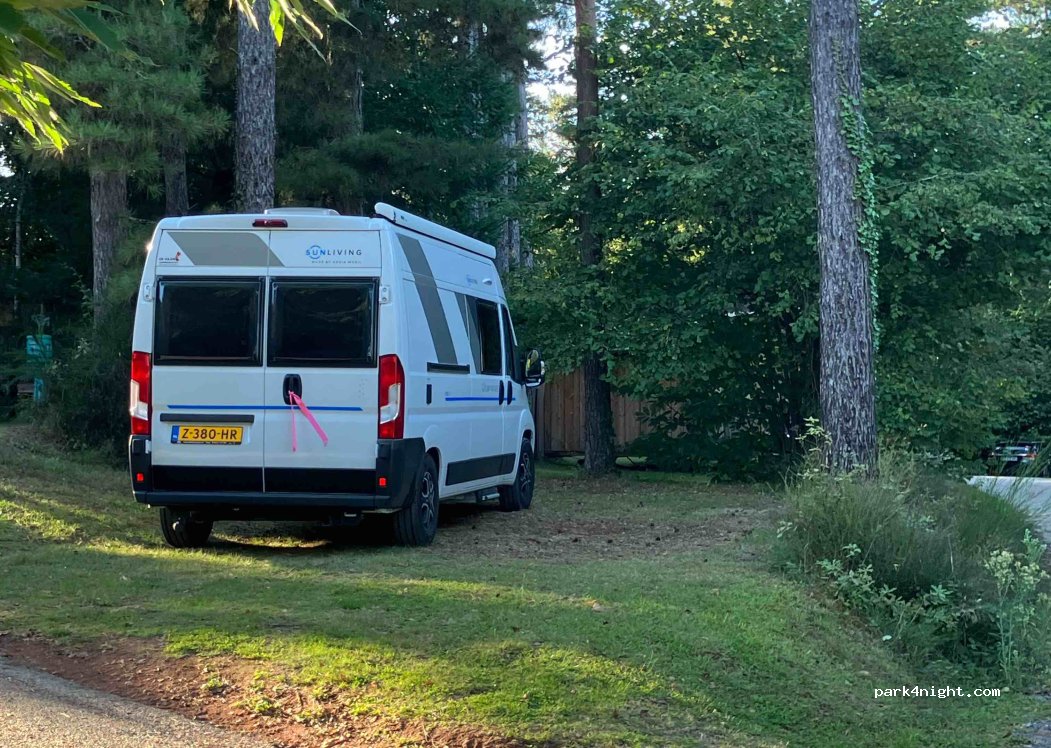 Domaine du coq rouge camping naturiste — foto 4