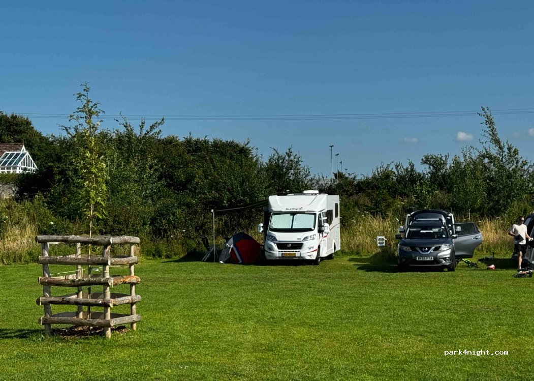 Petruth Paddocks camping — foto 3