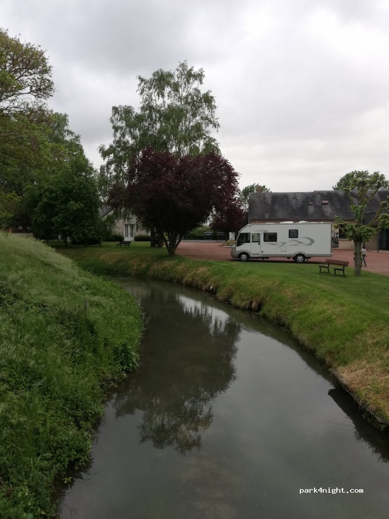 (86120) Beuxes - 8 Rue des Négron — foto