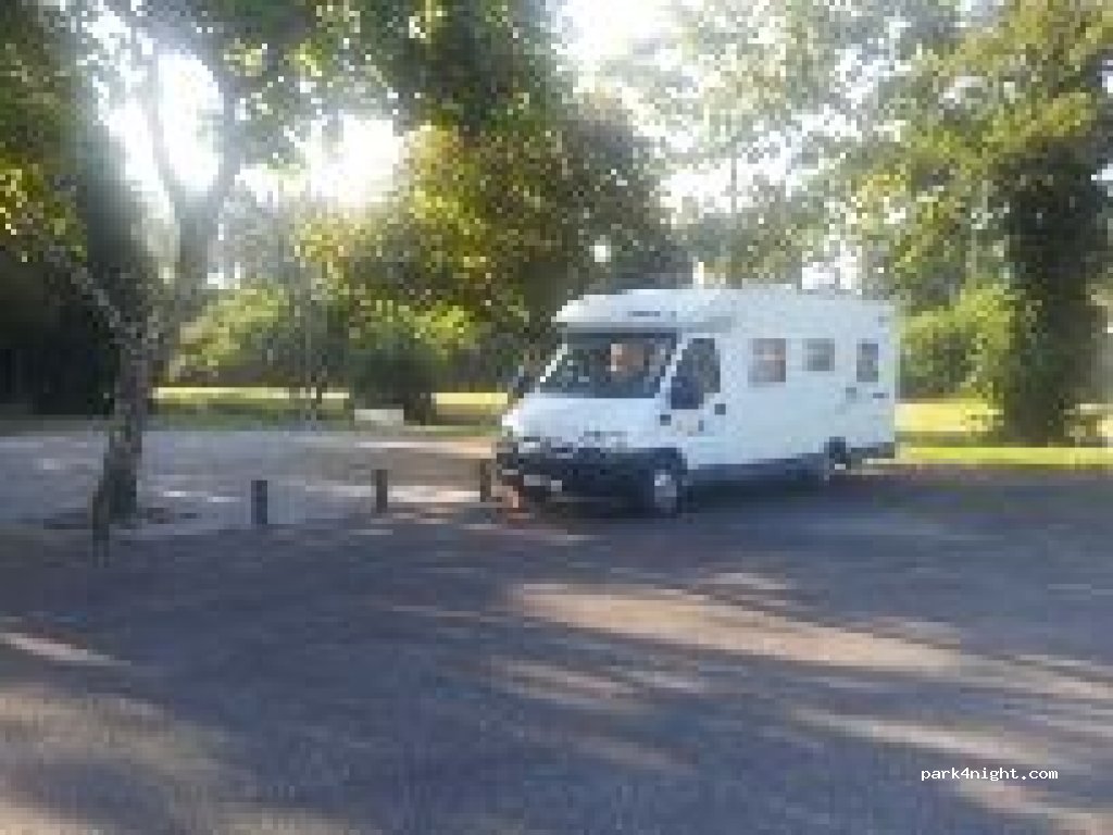 (40170) Lévignacq - D105 — foto