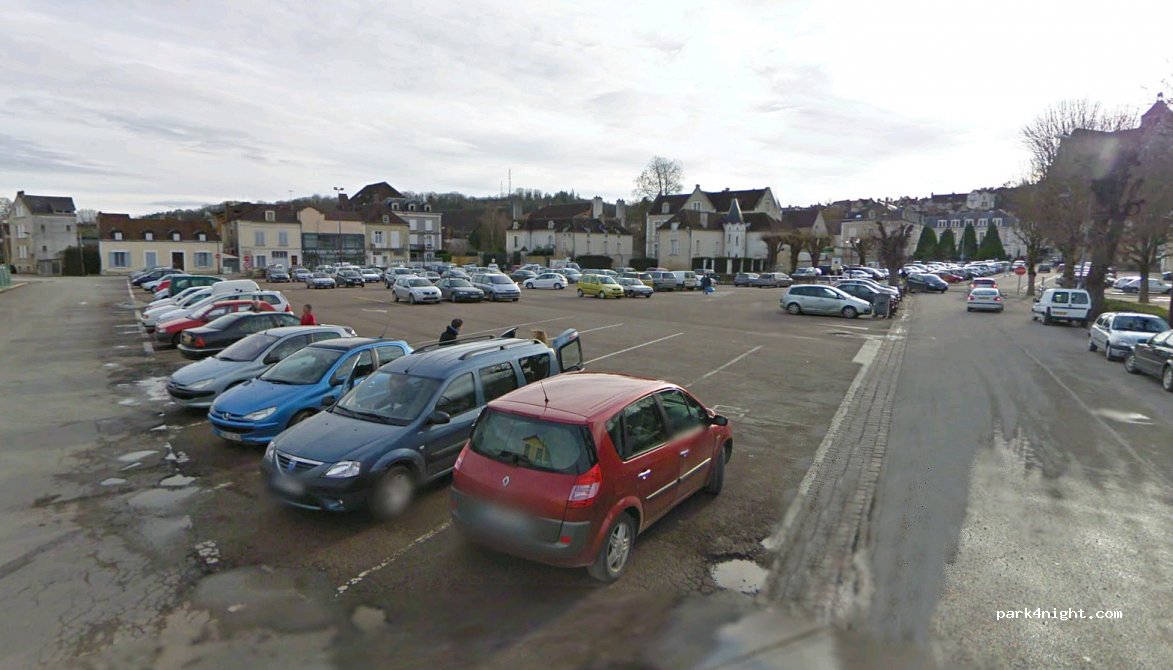 (89700) Tonnerre - 4 Avenue de la Gare — foto