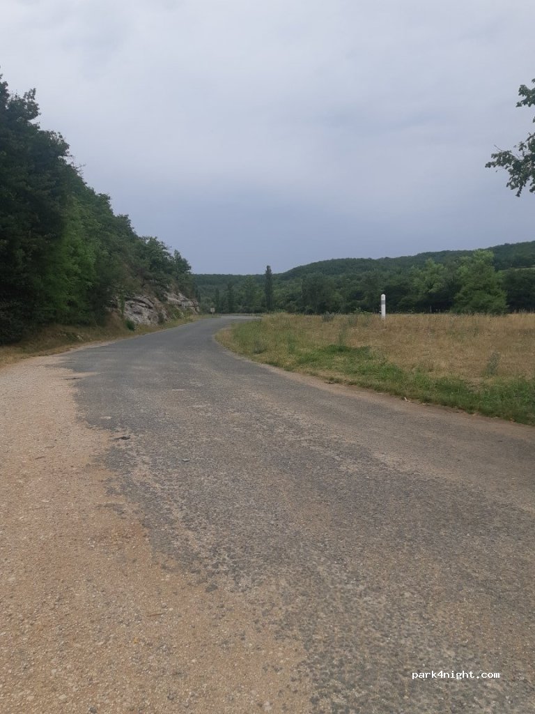 (46310) Saint-Chamarand - D820 — foto 2