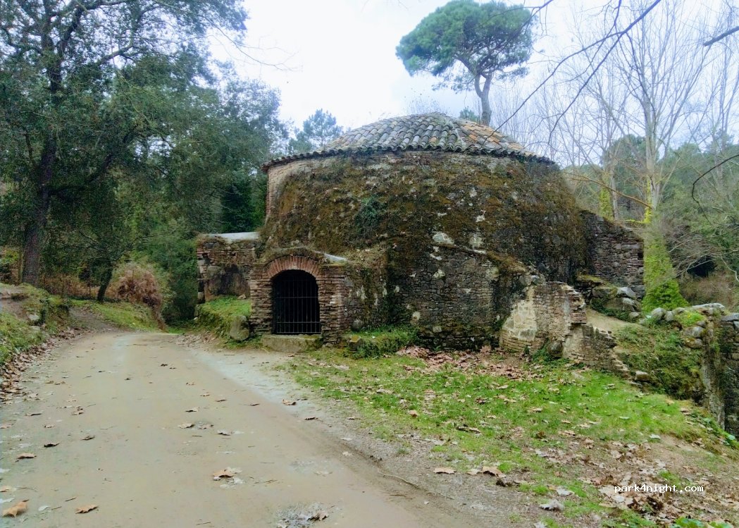 (08318) Dosrius - Camí del Pou de Glaç — foto 3