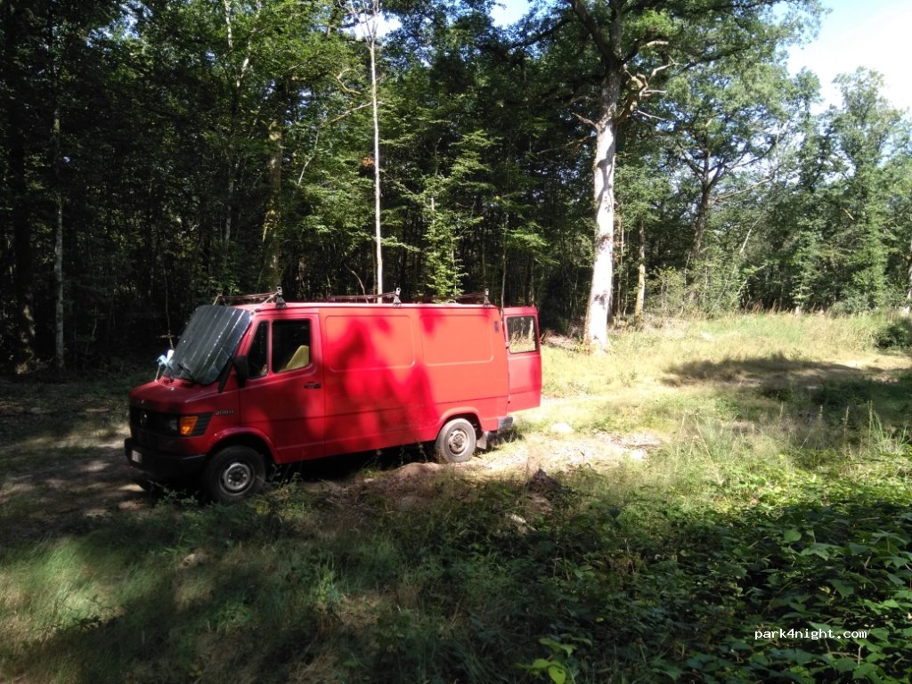 (89630) Saint-Andeux - Unnamed Road — foto