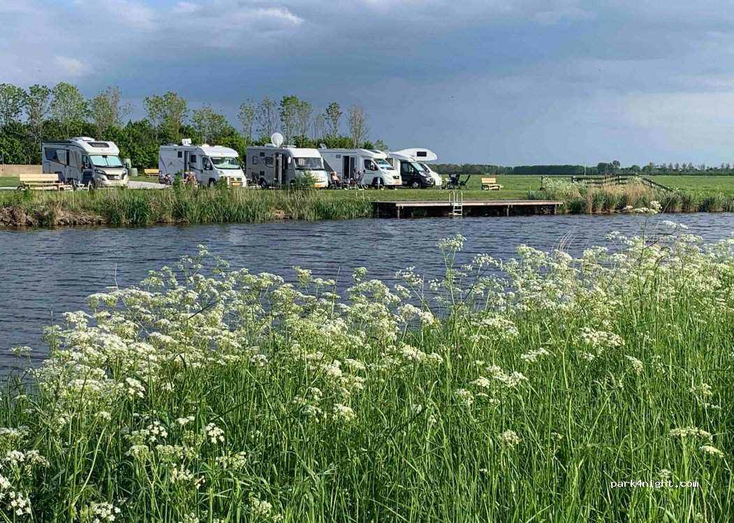 Camperplaats aan de ee — foto 3