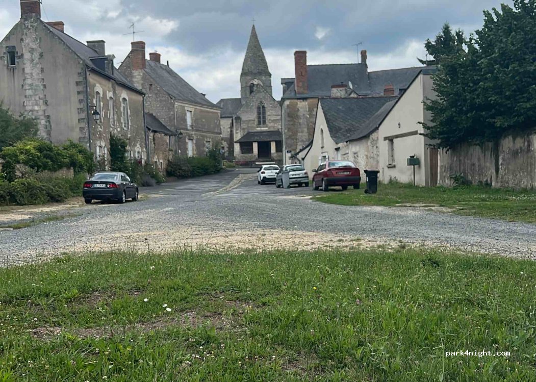 (49150) Cuon - 3 Place du Relais — foto 4