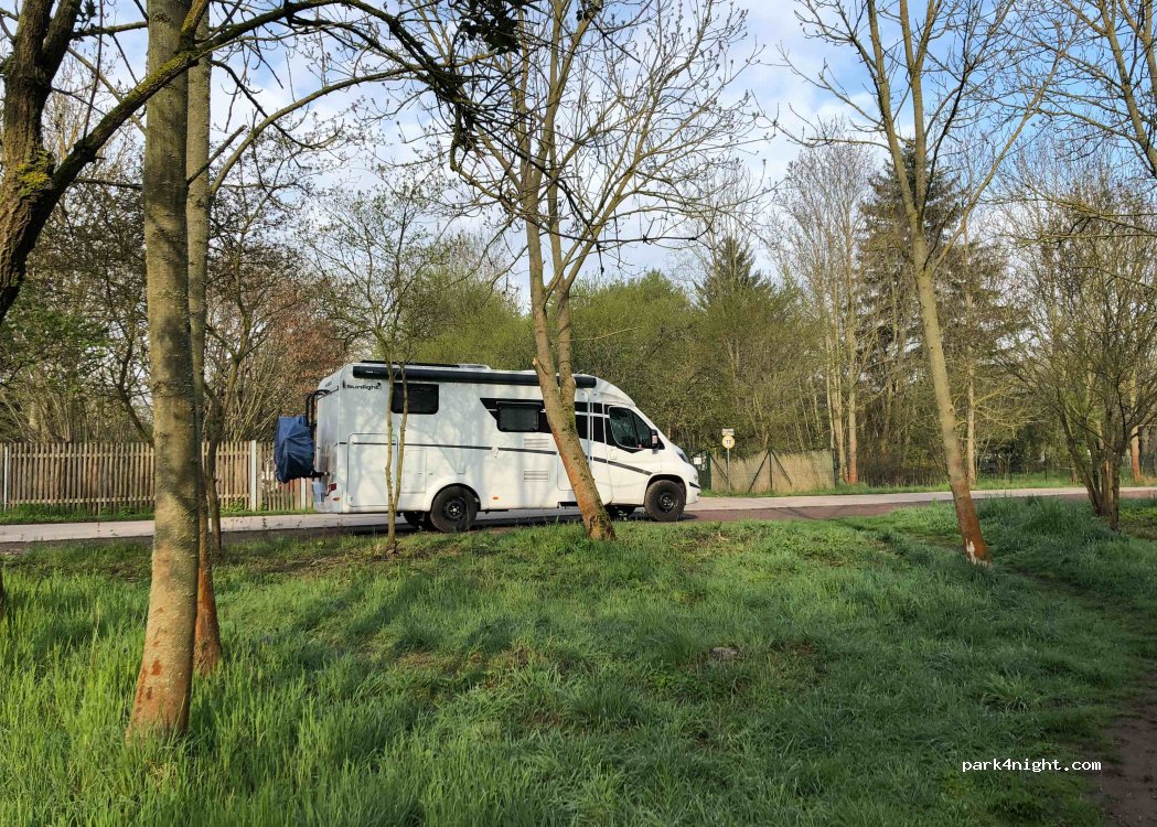 (99425) Weimar - 11 Hauptstraße — foto 2