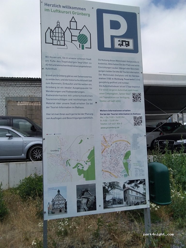 Wohnmobilstellplatz Gerichtstraße — foto