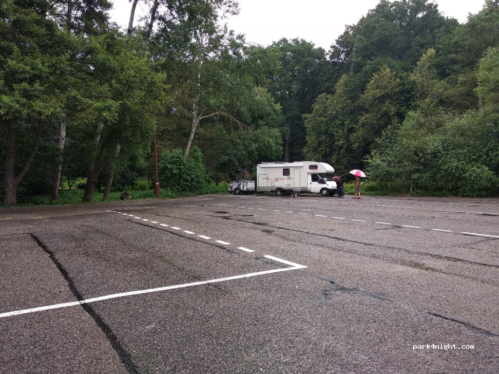 (256 01) Benešov - — foto 2
