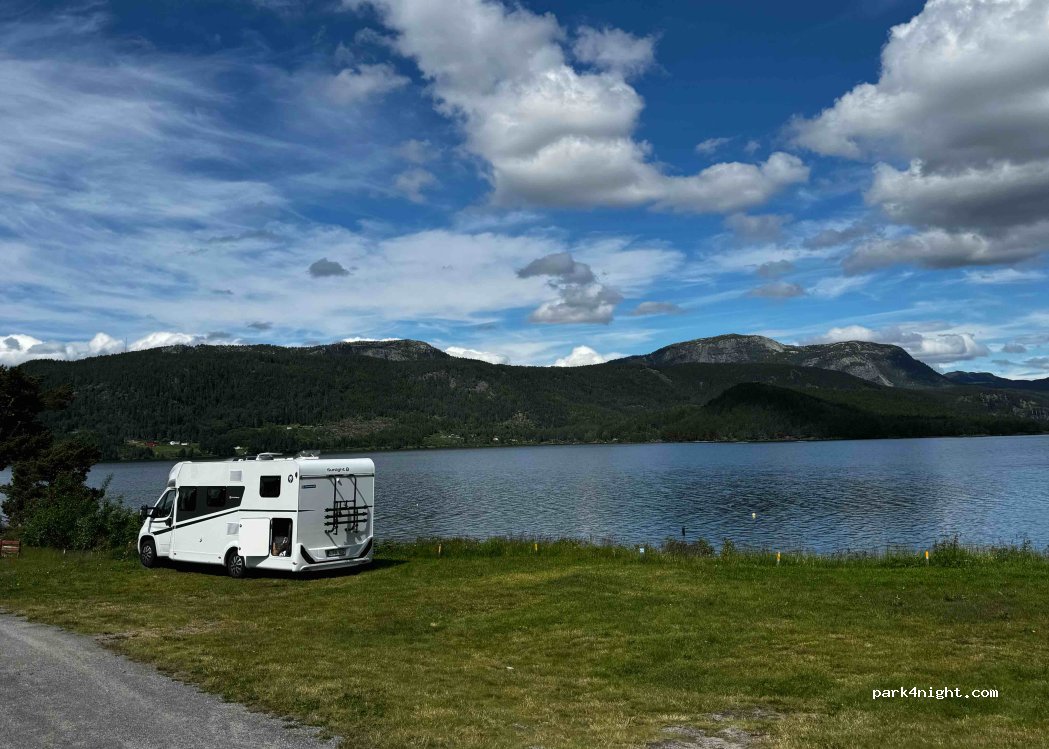 Kyrkjeneset Camping — foto 3