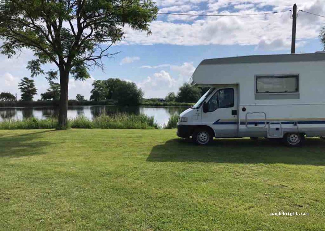 Camping Les Étangs de la Mandre — foto 2