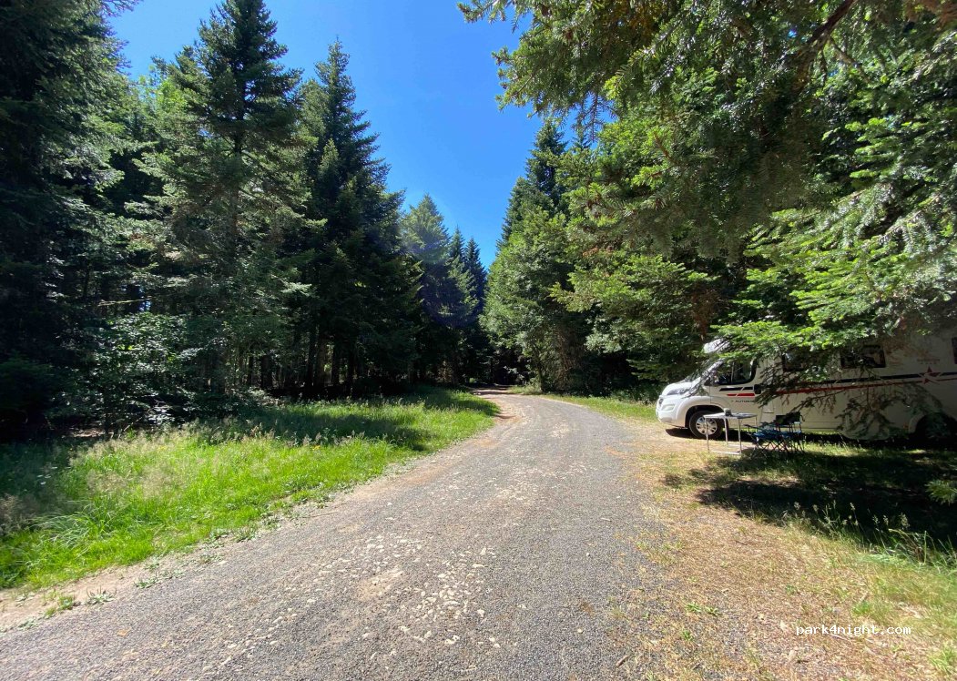 (63610) Saint-Pierre-Colamine - Unnamed Road — foto