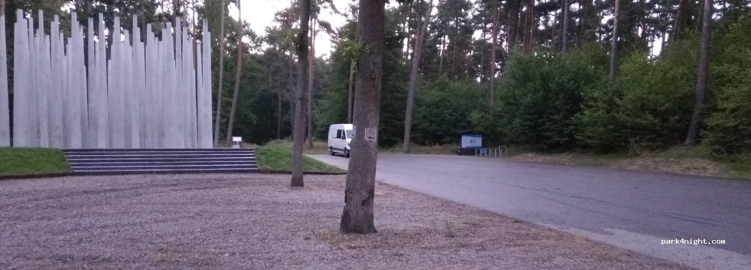 (83-250)  - Unnamed Road — foto