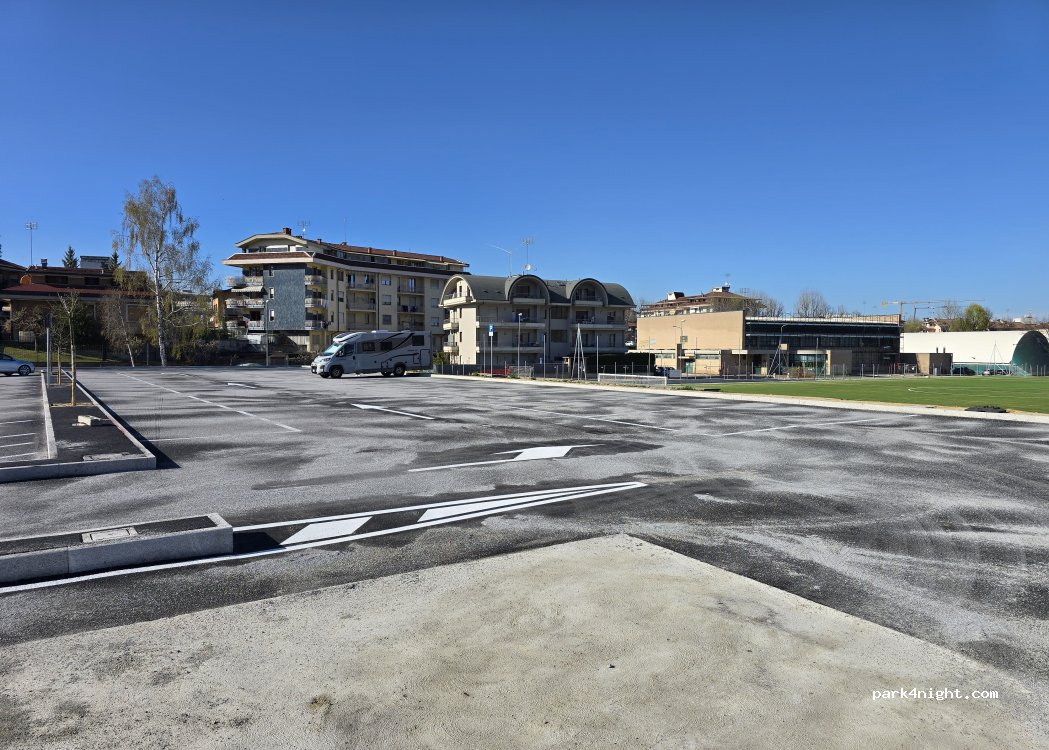 (12011) Borgo San Dalmazzo - 29 Via Vittorio Veneto — foto 3
