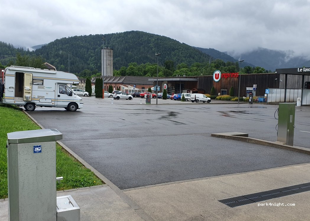 Aire de camping-car Fellering — foto 4