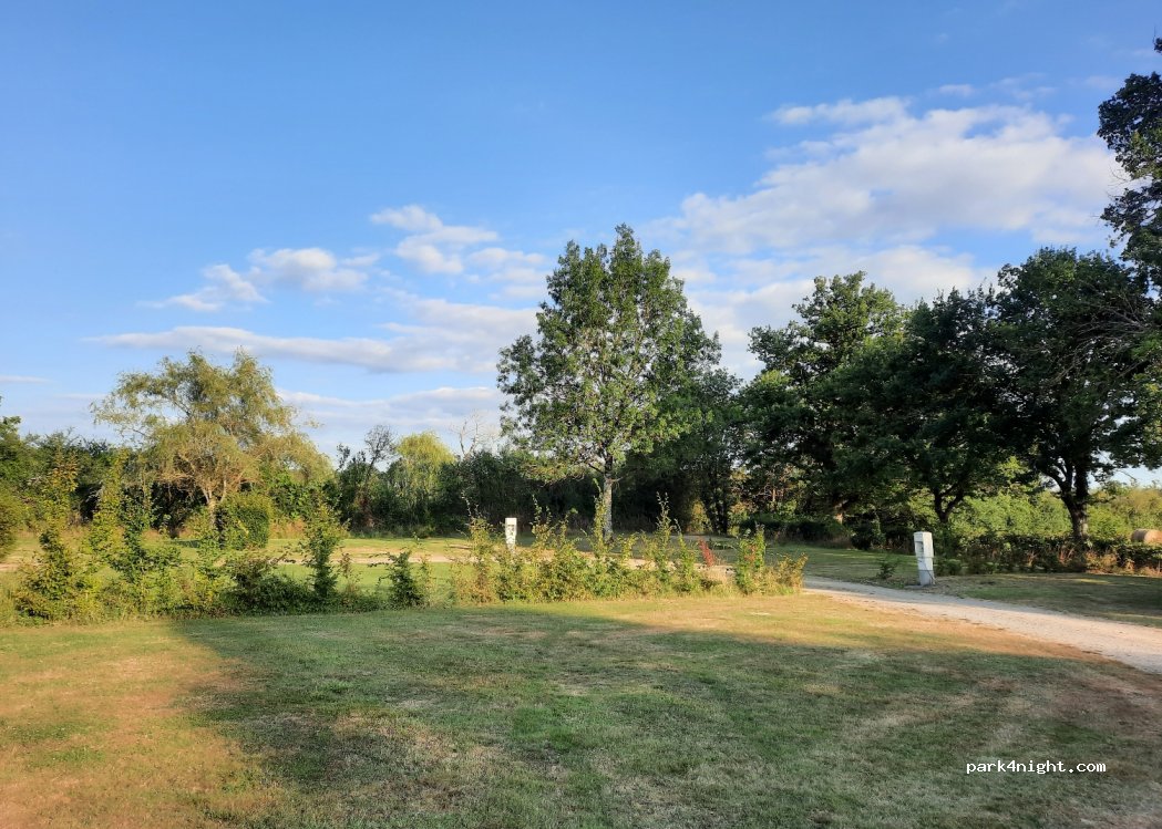 Camping municipal — foto