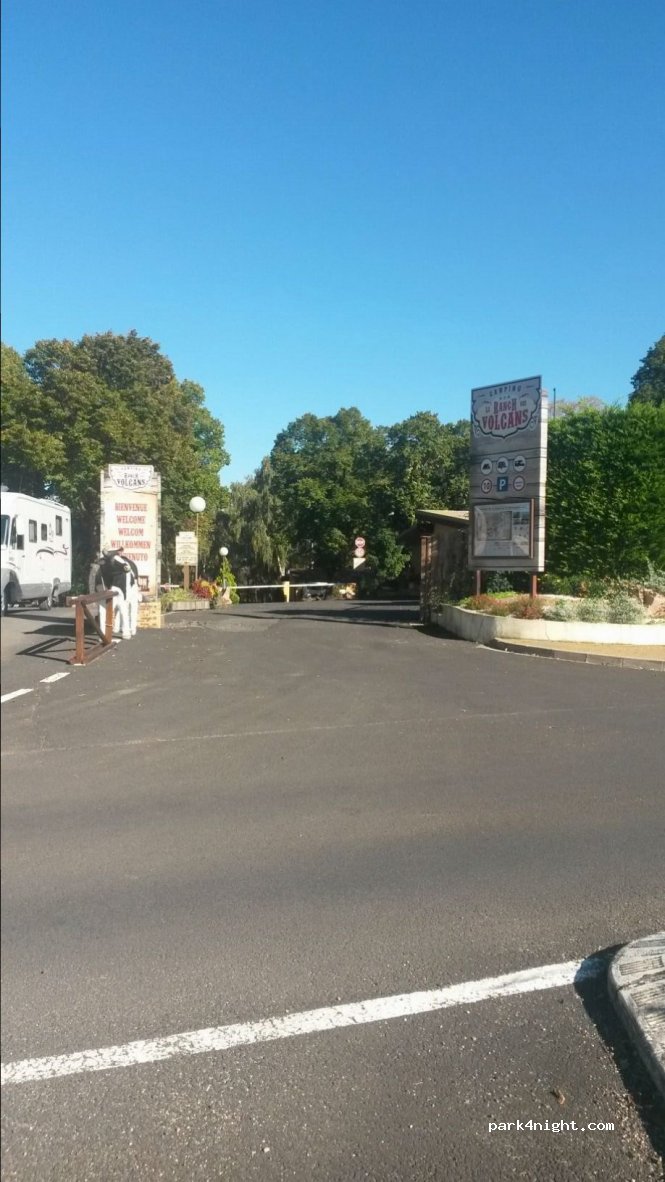 Camping Le Ranch des Volcans — foto
