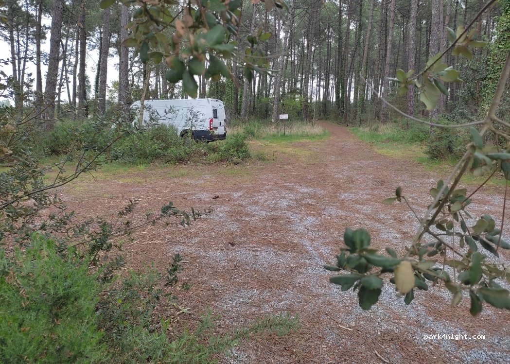 (40660) Messanges - Route des Lacs — foto 3