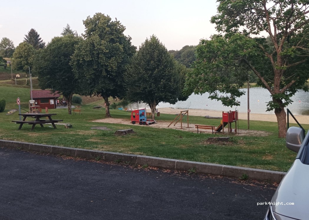 (87130) Sussac - Sussac Est — foto