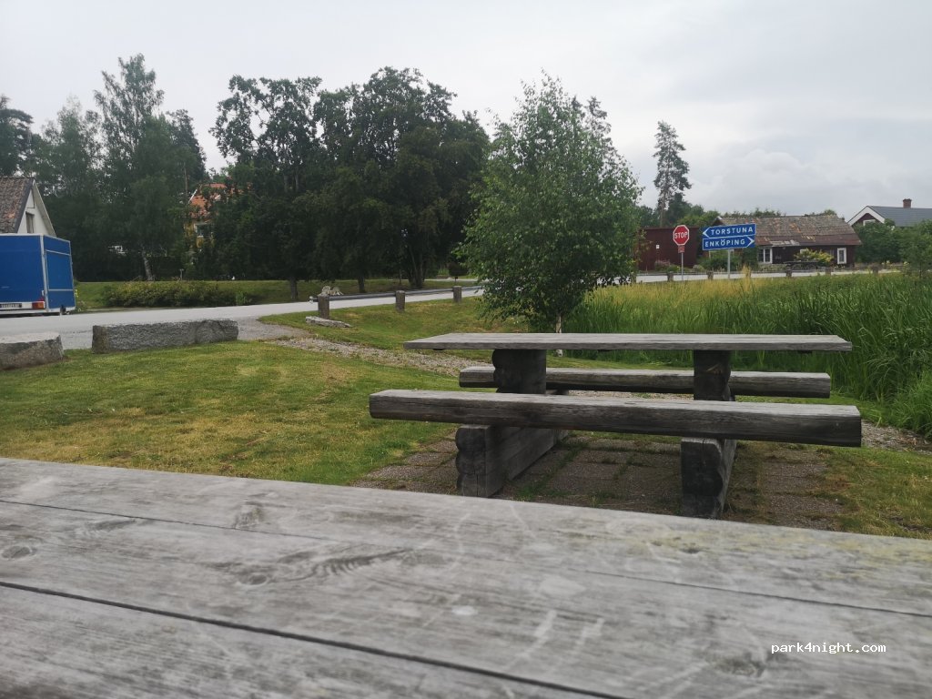 (745 96) Enköping - 5 HÄRNEVI ÄS — foto 2