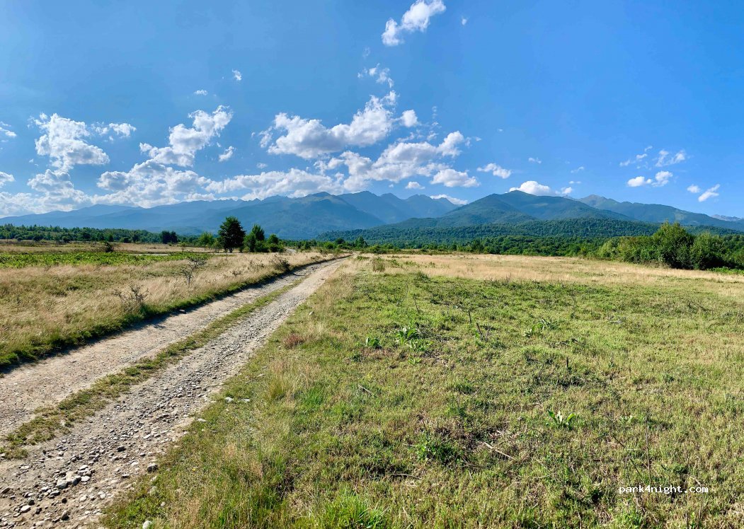 ()  - Unnamed Road — foto 2