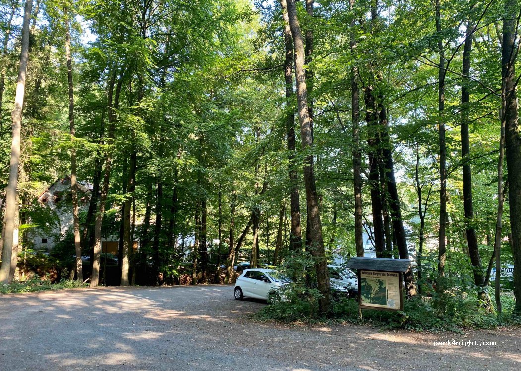 Parkplatz Zindenauer Schlösschen — foto 2