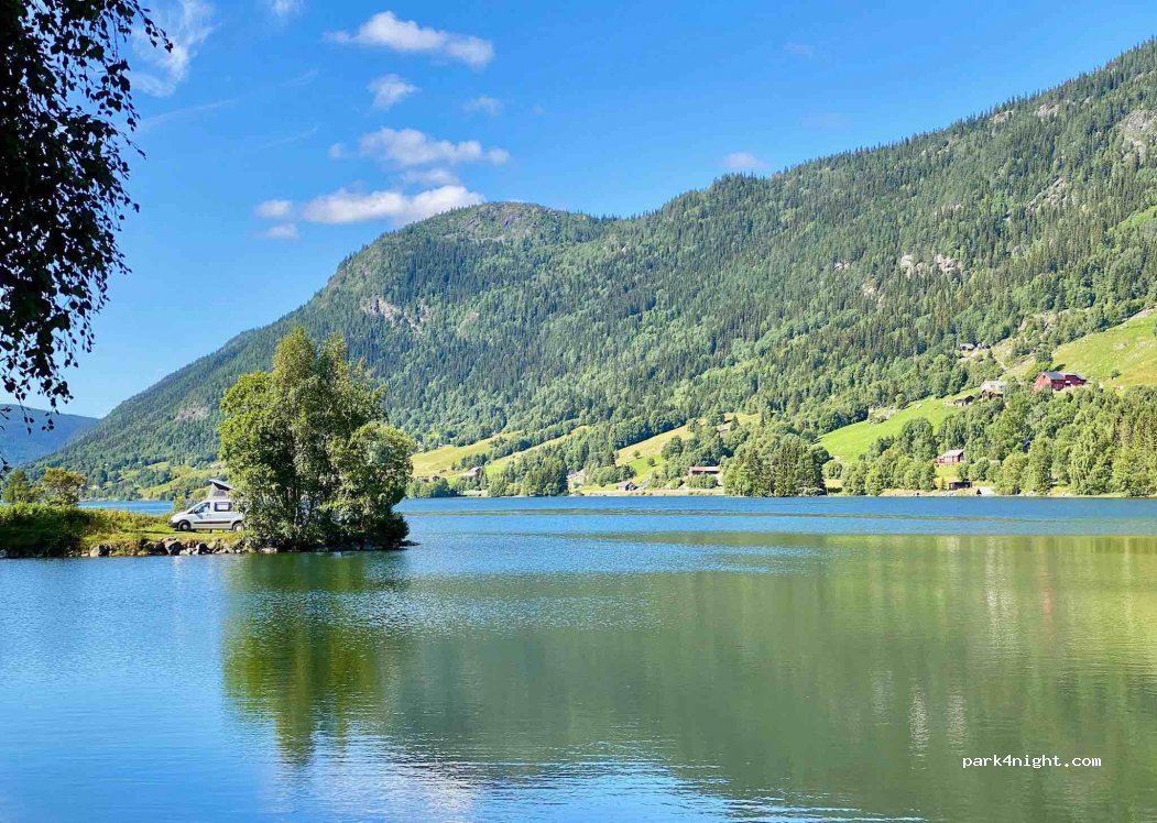 (3570)  - 66 Tiltaksvegen — foto