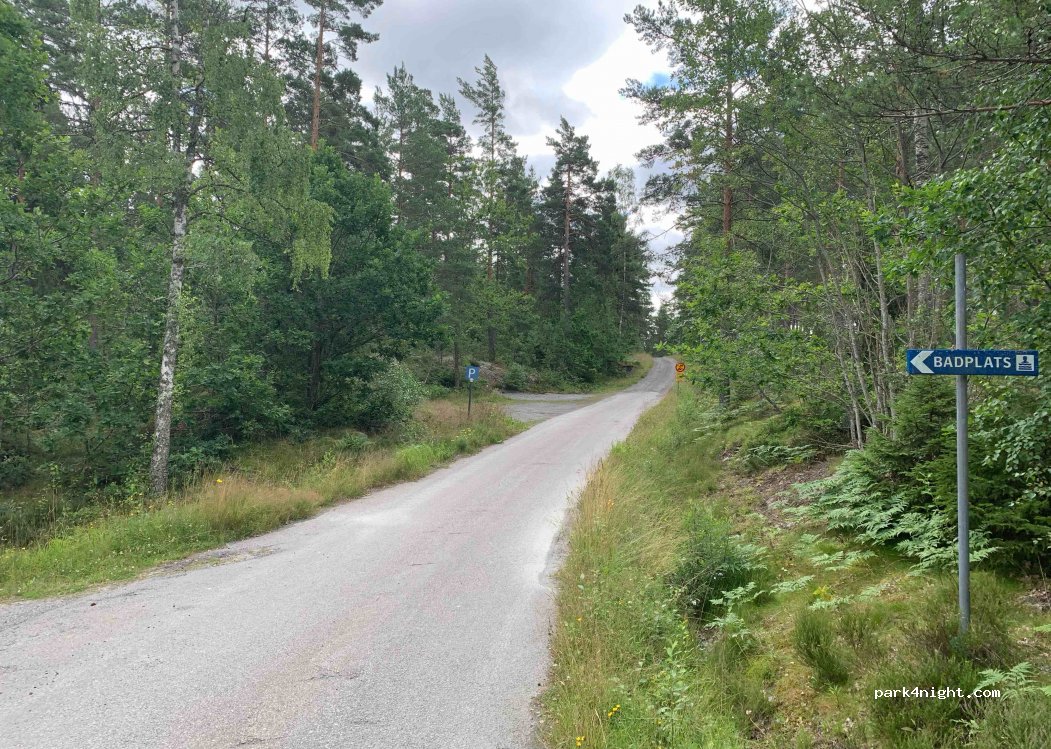 (593 74)  - Unnamed Road — foto