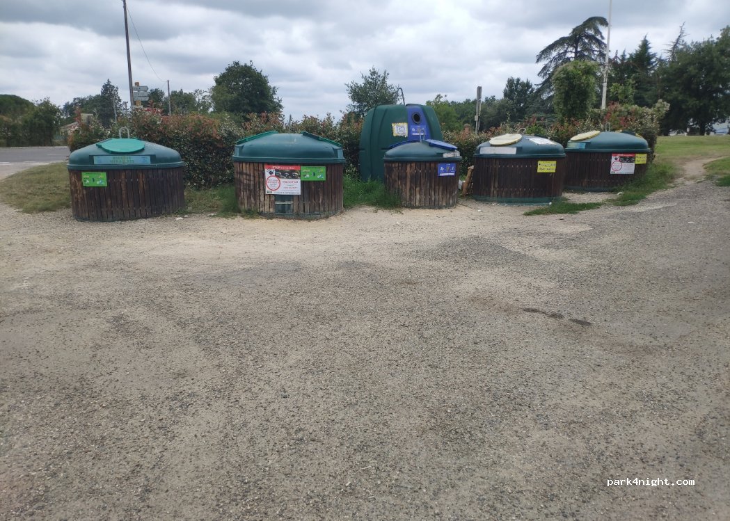 (32310) Valence-sur-Baïse - route d'Auch — foto