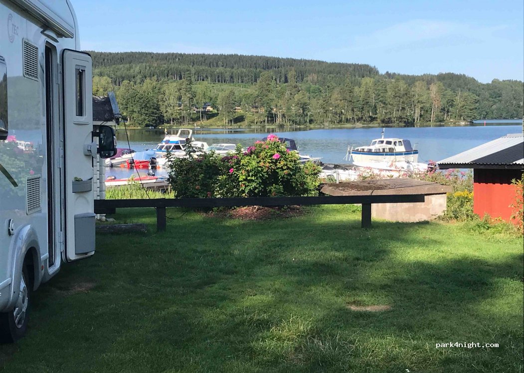 (660 10)  - 10 Baldersnäsvägen — foto