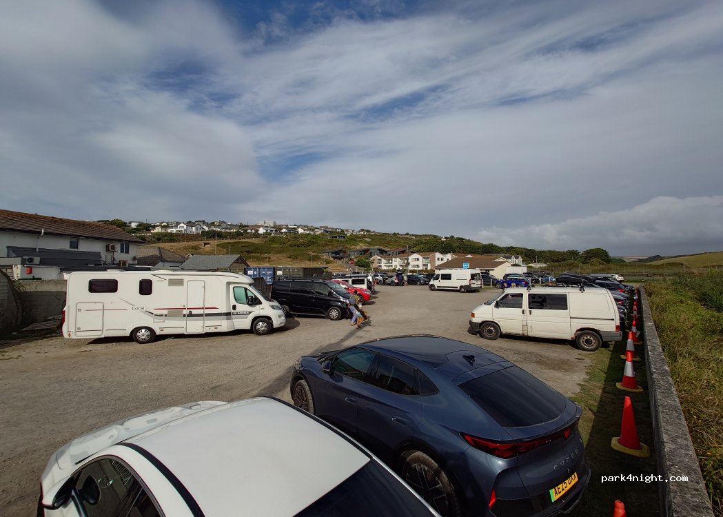 (TR8 4BA) Mawgan Porth - — foto
