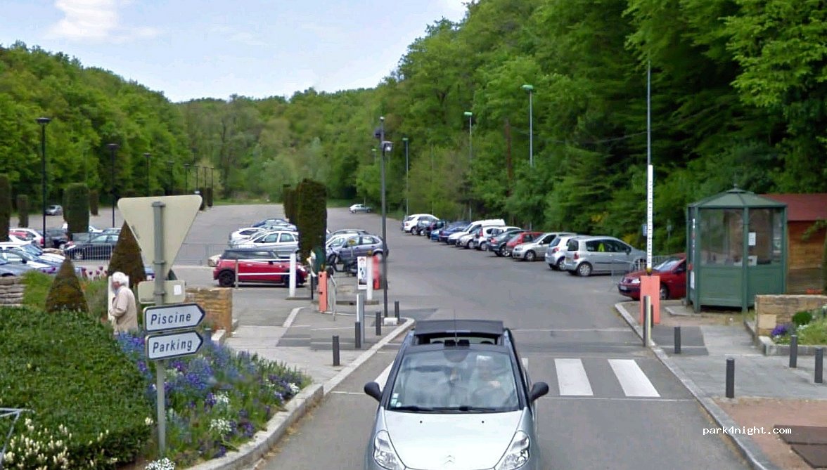 (69890) La Tour-de-Salvagny - 200 Avenue du Casino — foto