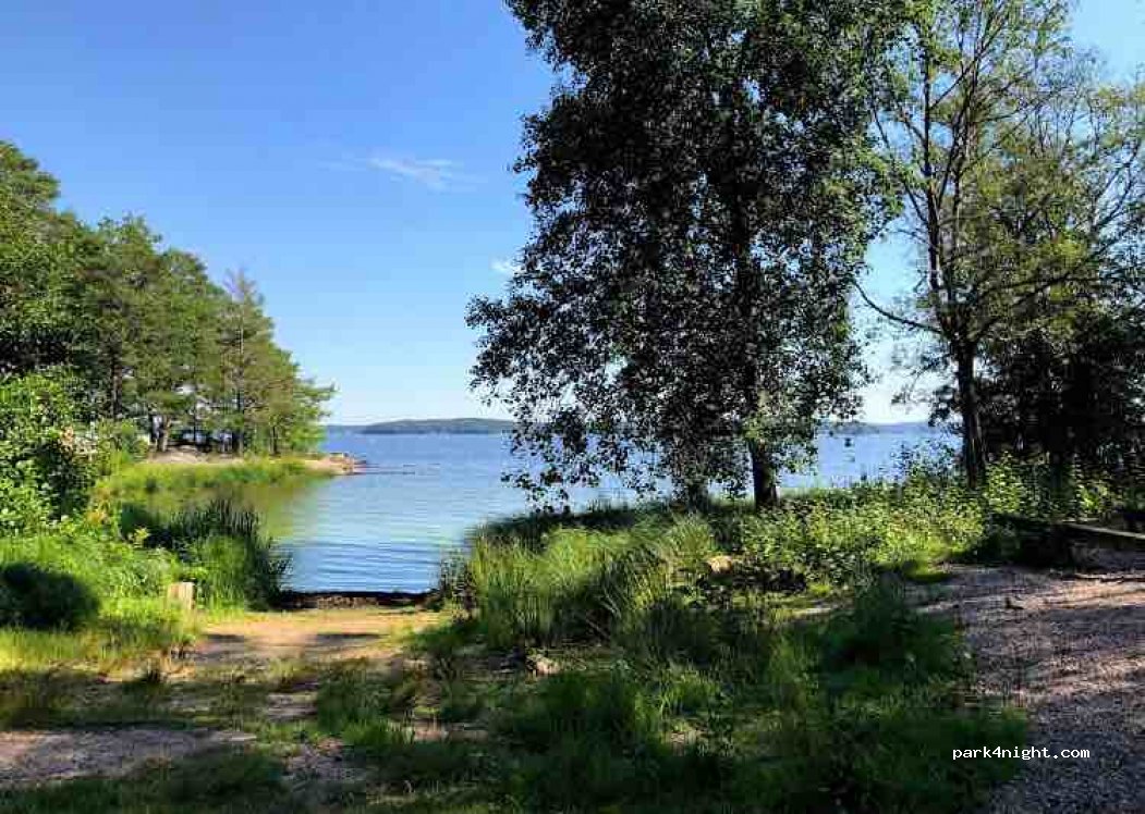 (443 45)  - 47 Sörviksvägen — foto