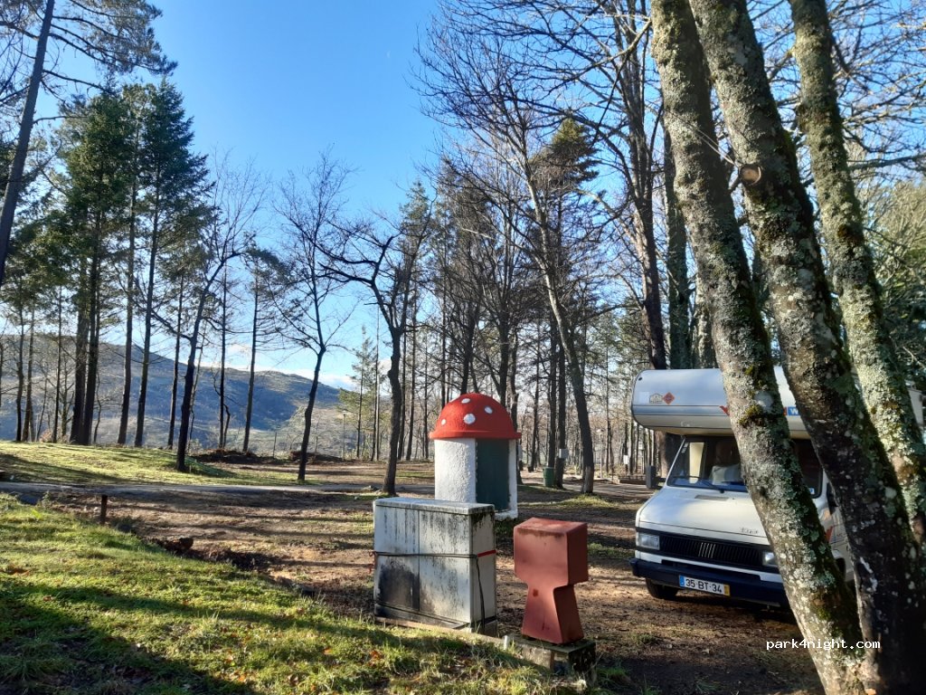 Parque de Campismo Curral do Negro — foto