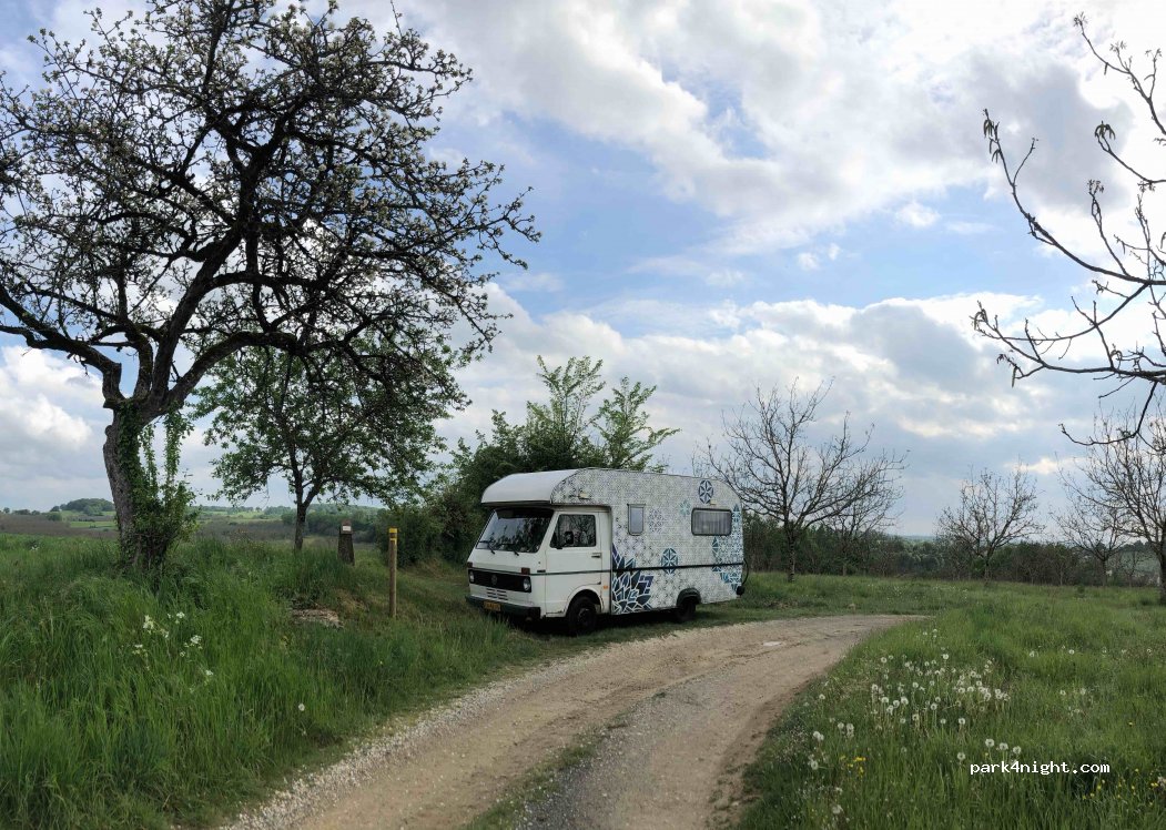 (24390) Granges-d'Ans - Unnamed Road — foto 2
