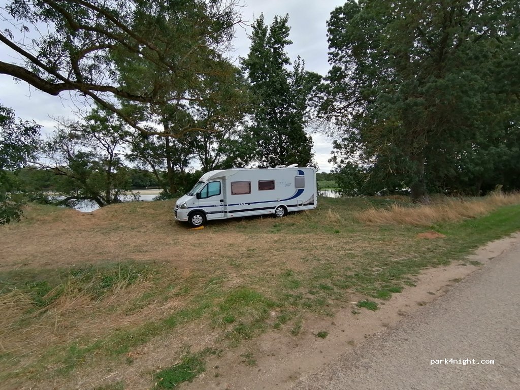 (49400) Saumur - Chemin de la Petite Monnie — foto