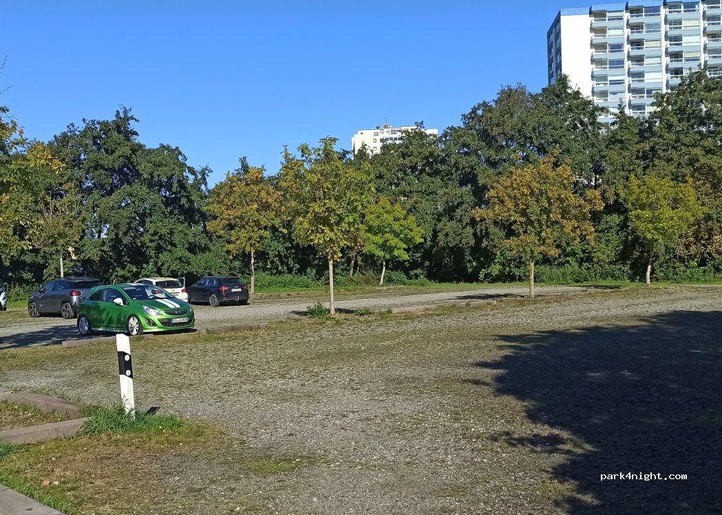 Parkplatz, Hans-Retzlaff-Straße, Cuxhaven — foto 5