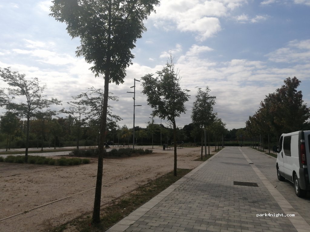 (17199) Canet d'Adri - 2 Avinguda de Rocacorba — foto