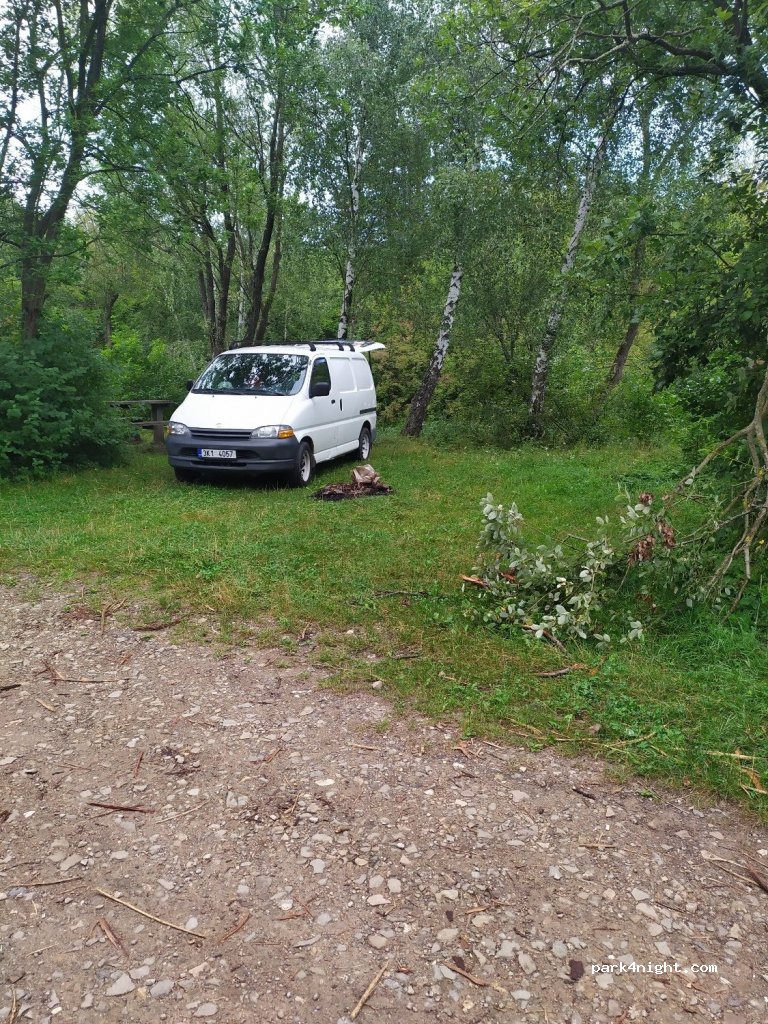 (687 54) Bánov - — foto 2