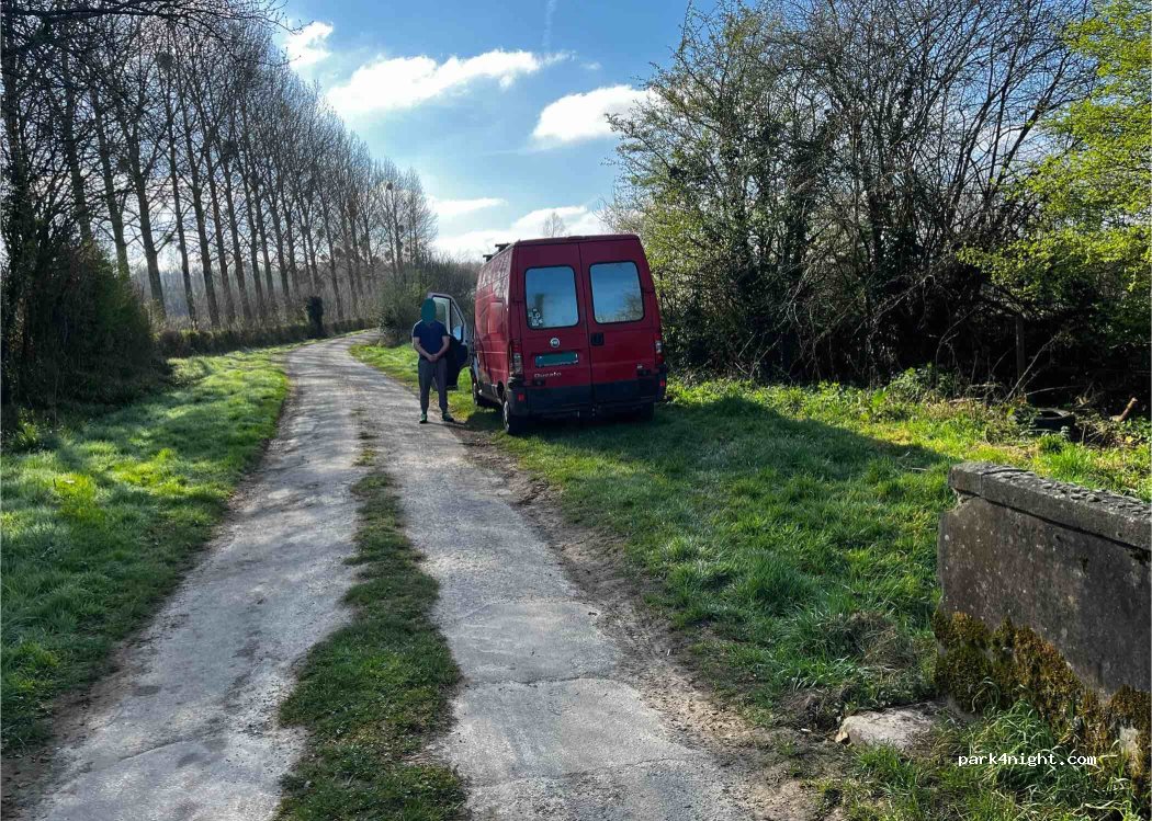 (62170) Recques-sur-Course - Rue du Moulin — foto 5