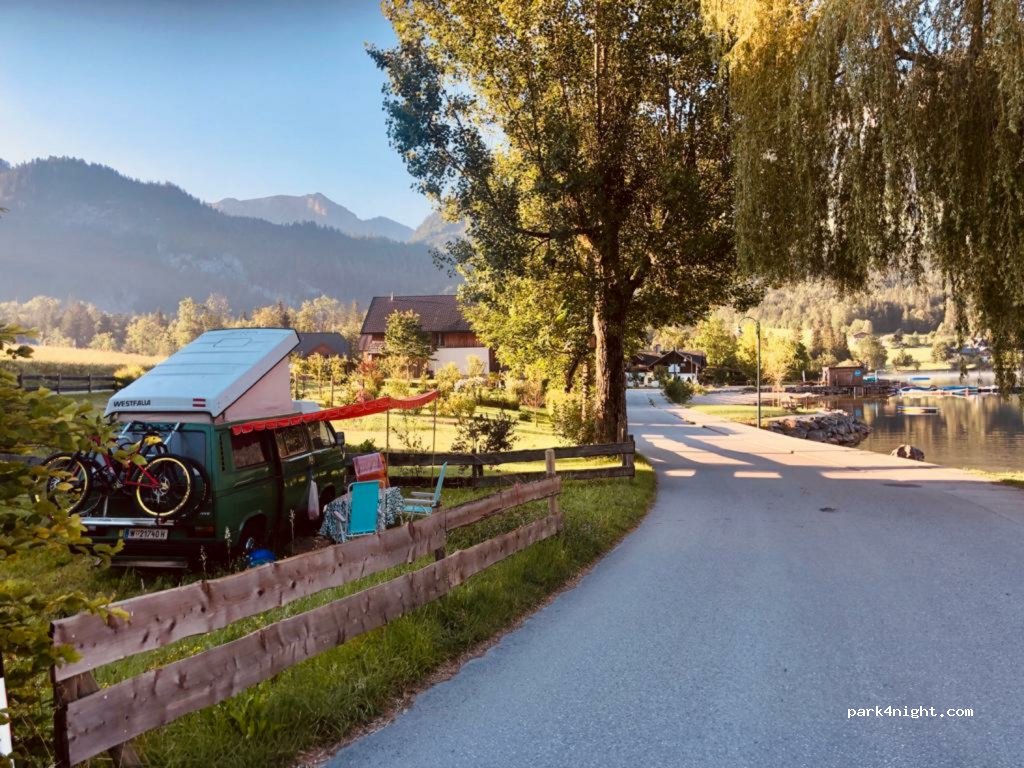 Grundlsee - Stellplatz am See — foto