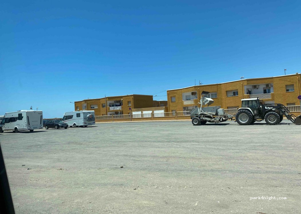 (04150) Cabo de Gata - 17 Plaza de la Malvasía — foto