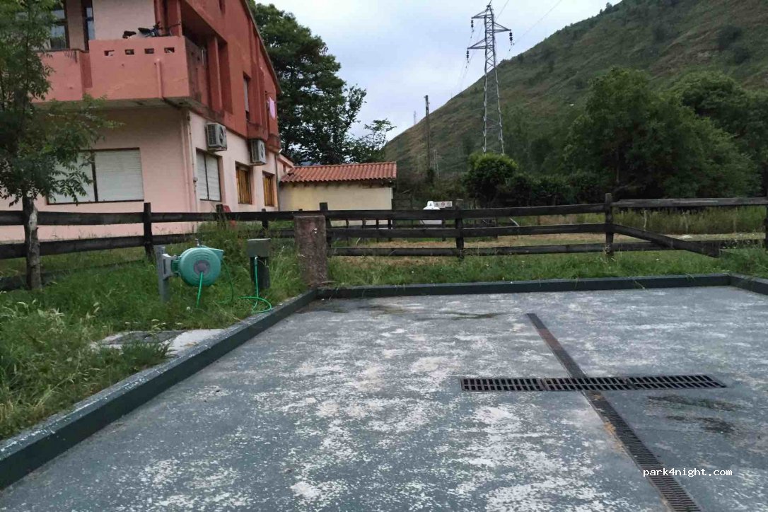 Área de Autocaravanas Valle del Nansa — foto 3
