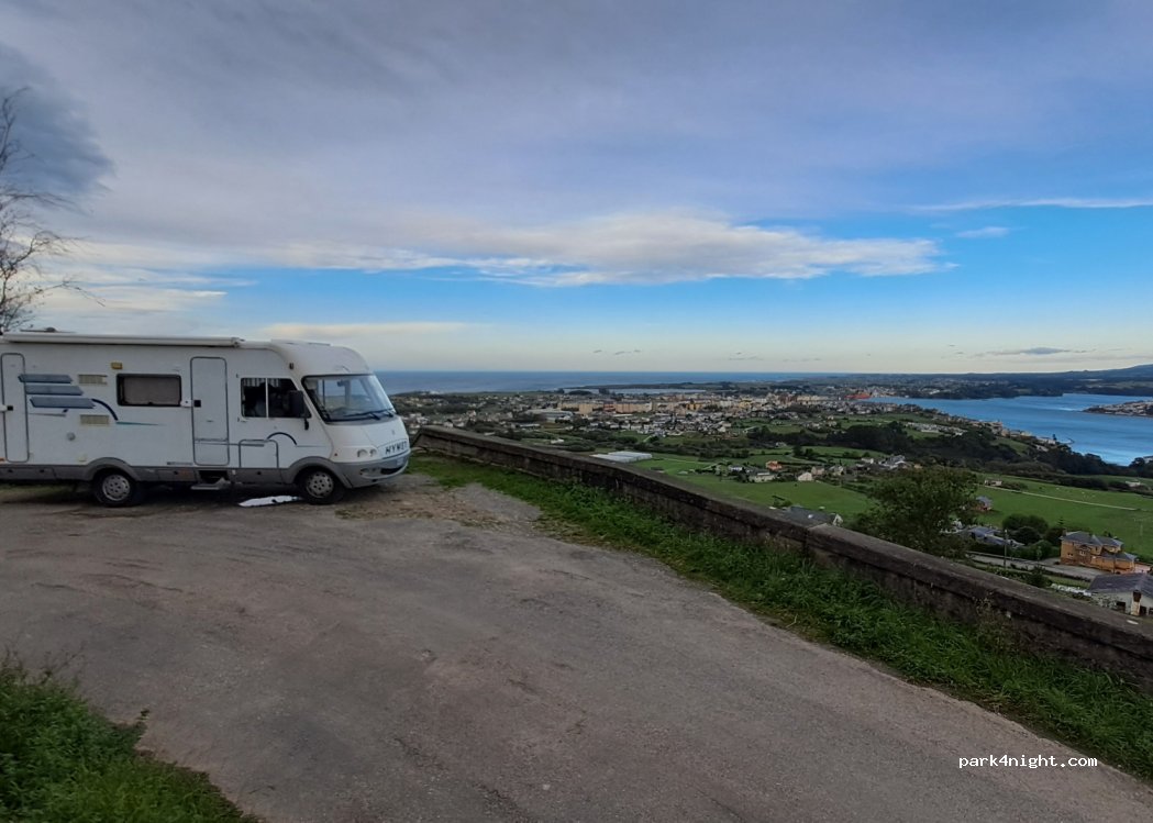 (27713) Ribadeo - 2 LU-P-5207 — foto 4