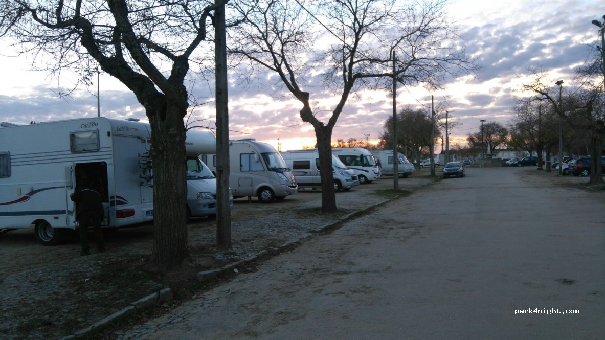 Parking Descampado — foto