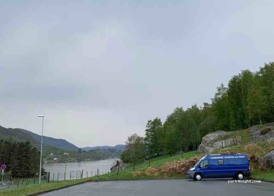 (4308) LAUVVIK - 275 Lauvikveien — foto