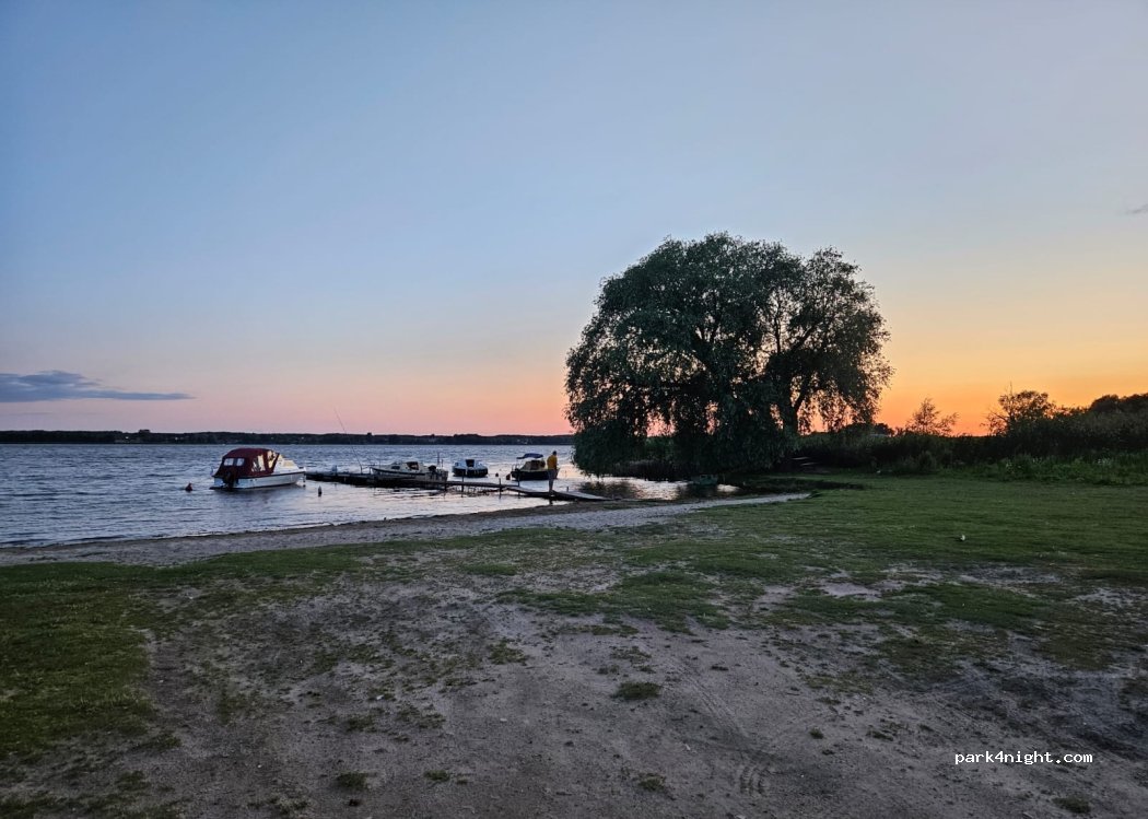 (64-360) Zbąszyń - 9 Łazienki — foto 5