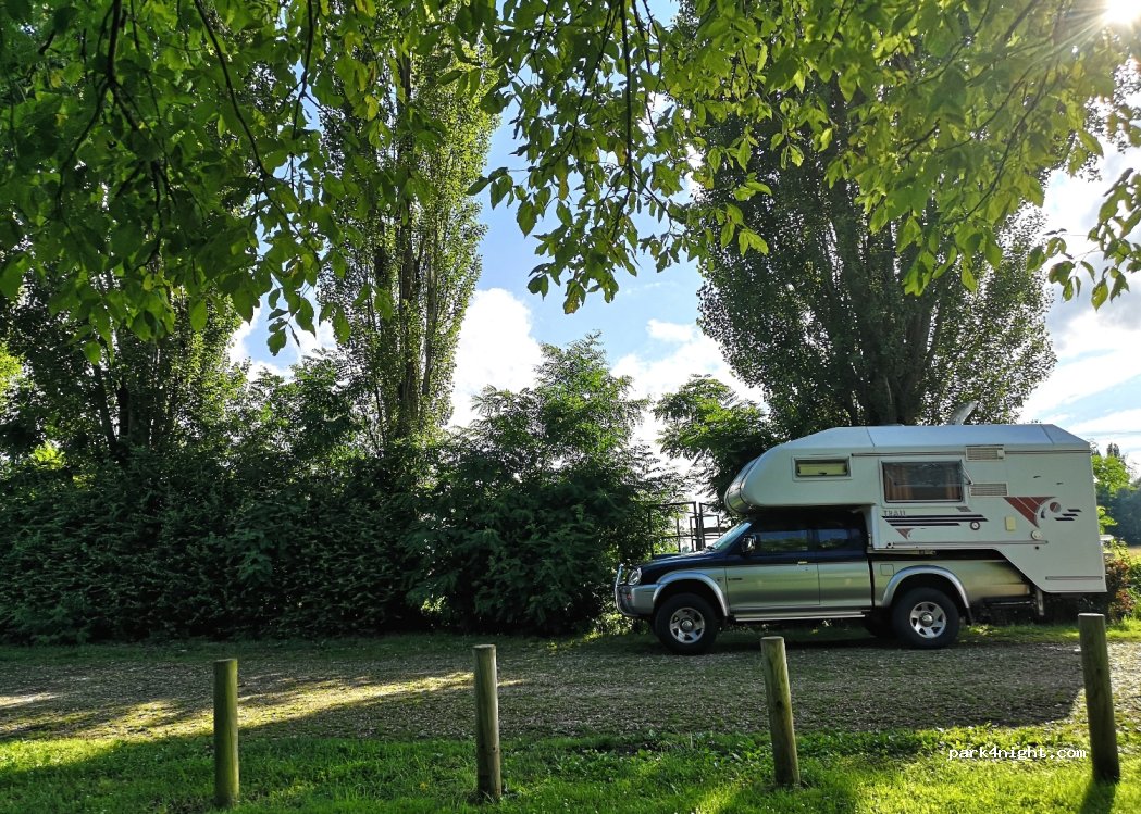 (03150) Boucé - Route de Varennes — foto 3